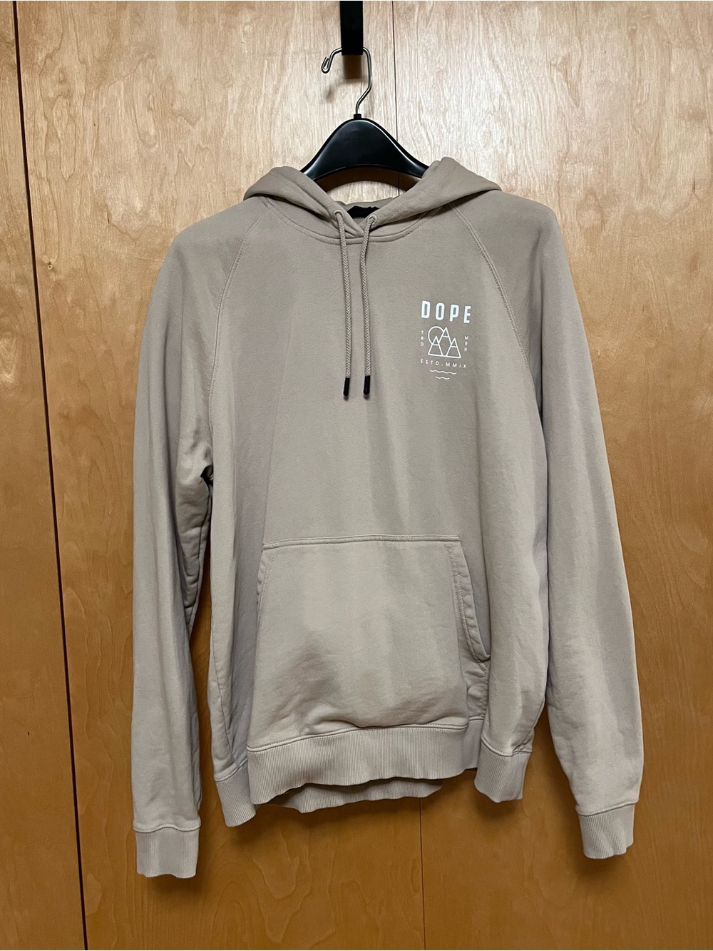 DOPE brand sweatshirt - L